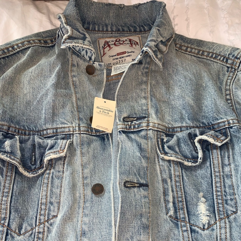 Abercrombie & Fitch Men’s Denim Jacket